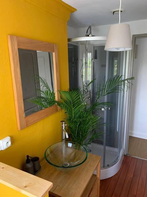 Gite La Petite Maison Guitres ภายนอก รูปภาพ